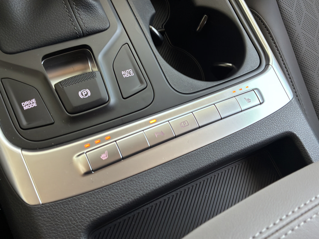 New 2026 Kia Carnival FWD image 36