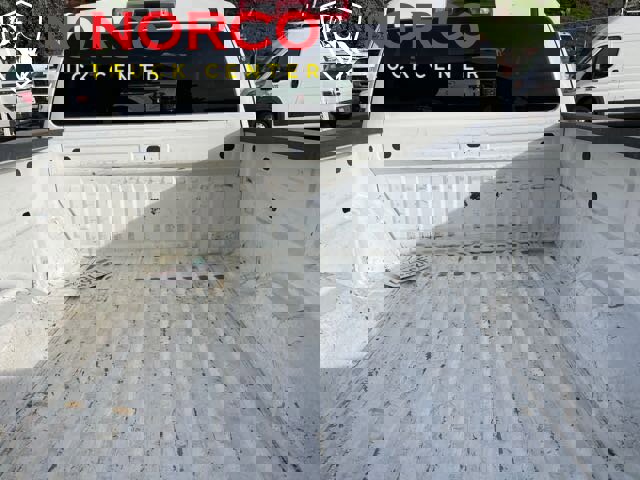 Used 2017 Chevrolet Colorado W/T image 11