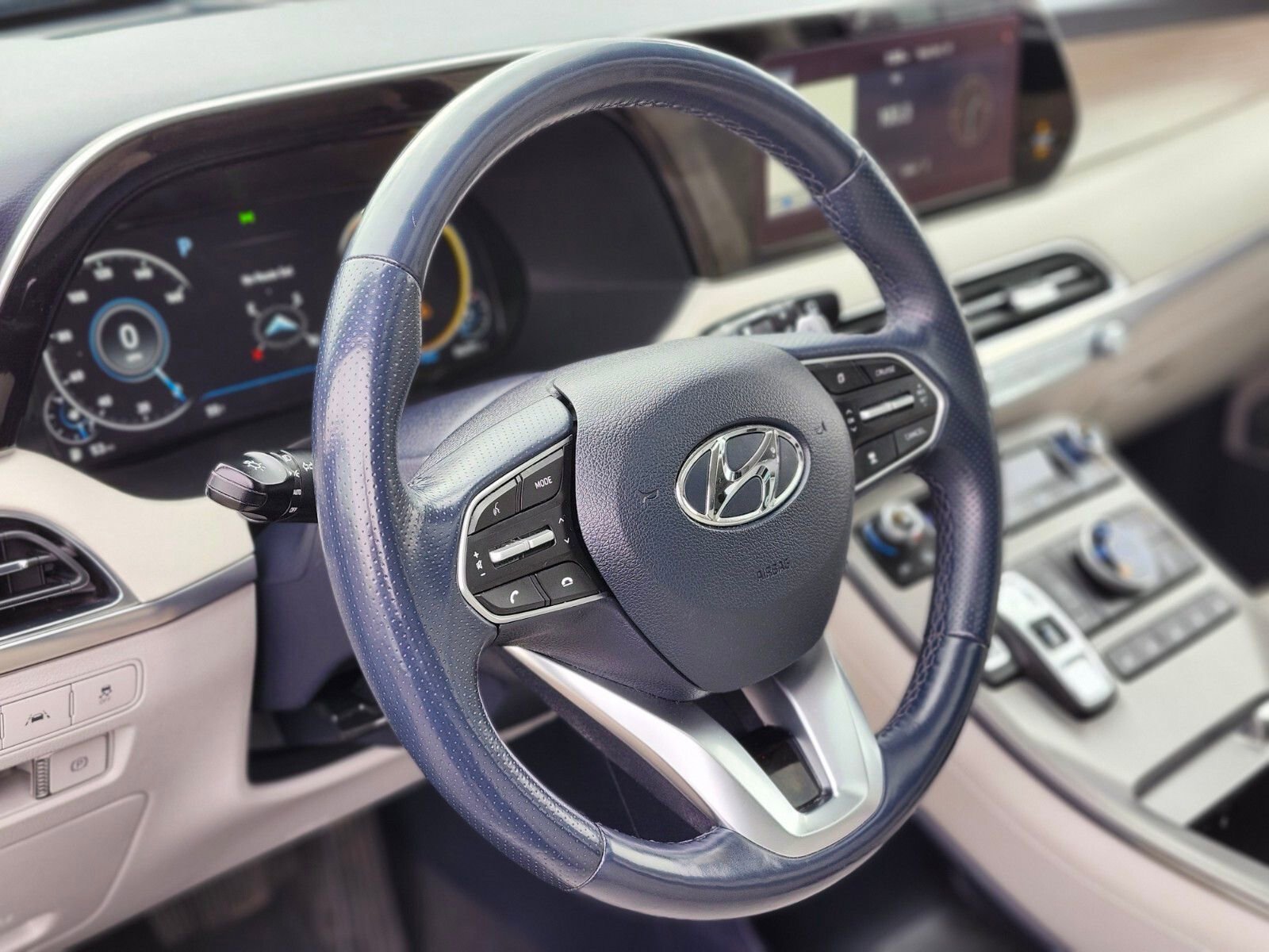 Used 2021 Hyundai Palisade Calligraphy image 21