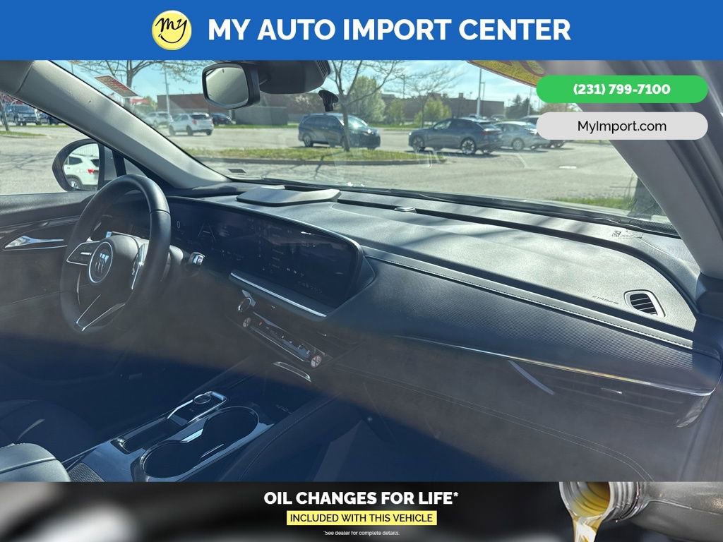 Used 2024 Buick Envision Preferred AWD/4WD image 30
