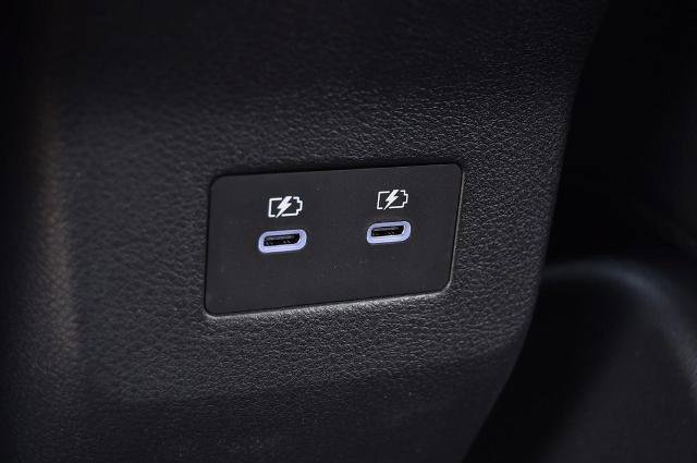 New 2025 Nissan Kicks SR image 25