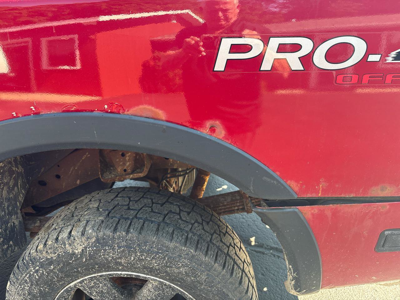 Used 2011 Nissan Titan PRO-4X AWD/4WD image 5