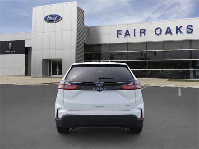 New 2024 Ford Edge SE image 5