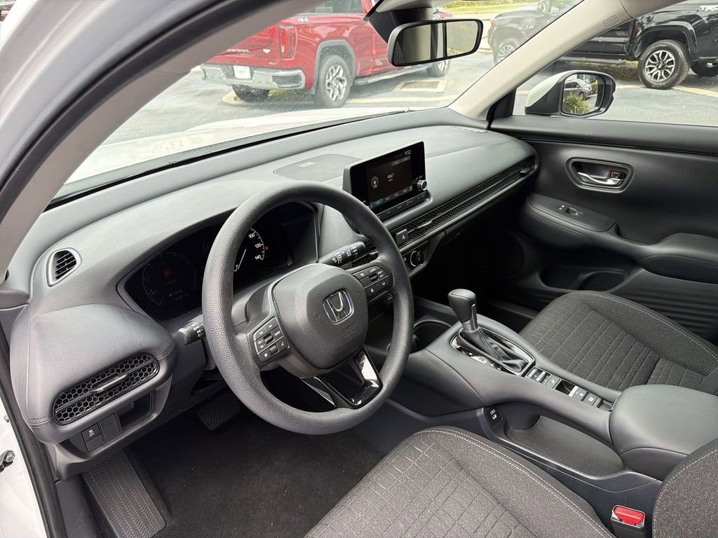 Certified 2025 Honda HR-V LX image 20