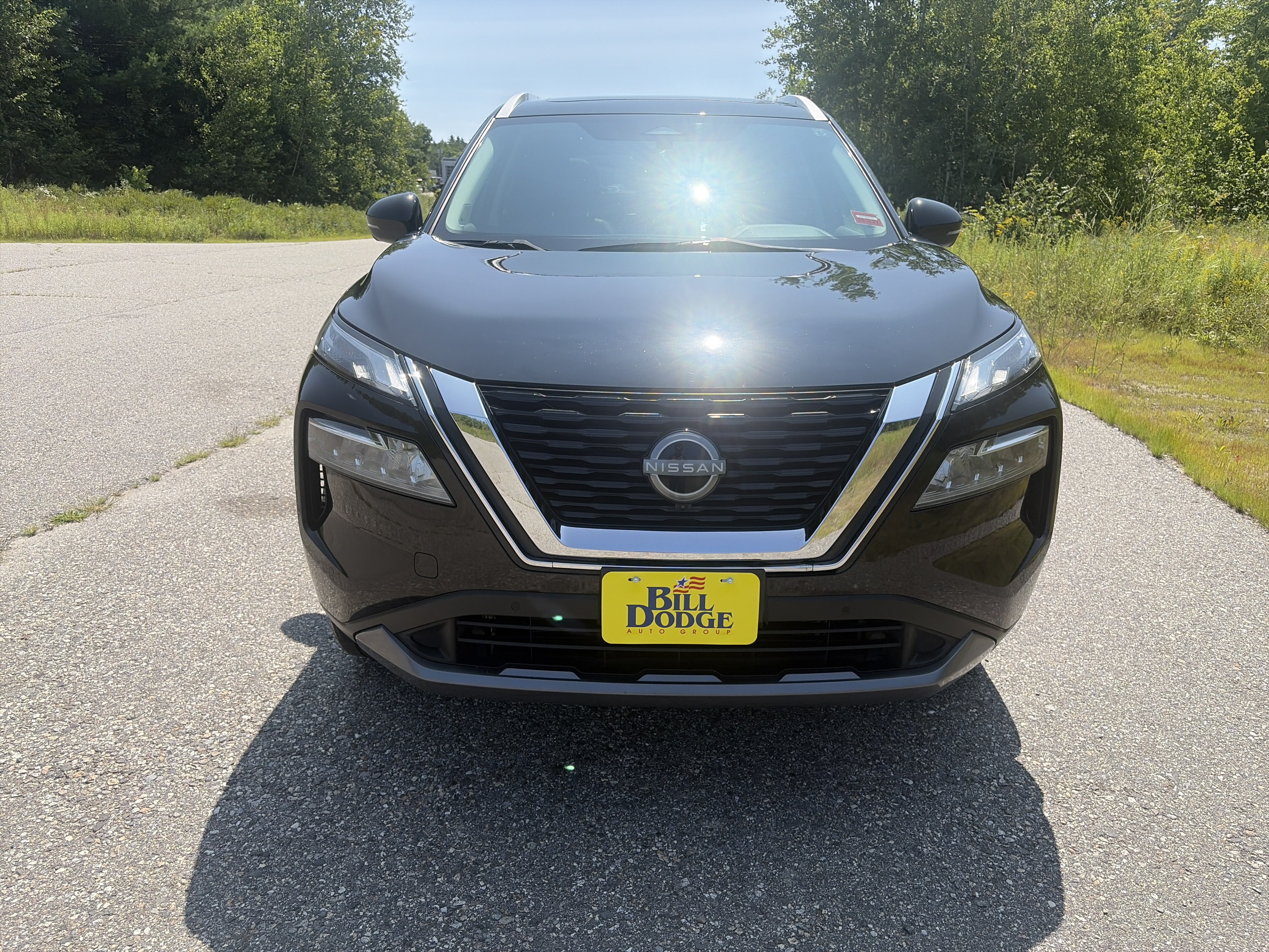 Certified 2023 Nissan Rogue SL w/ SL Premium Package AWD/4WD image 2