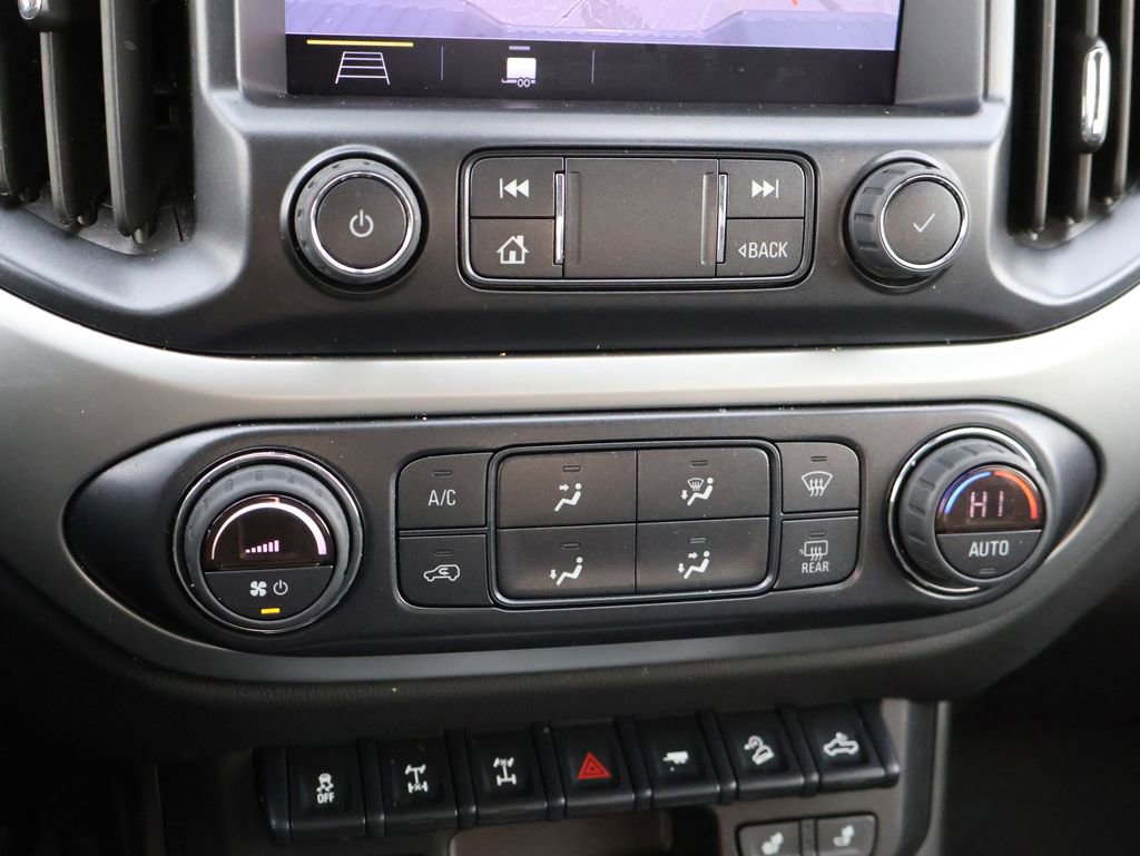 Used 2022 Chevrolet Colorado ZR2 image 23