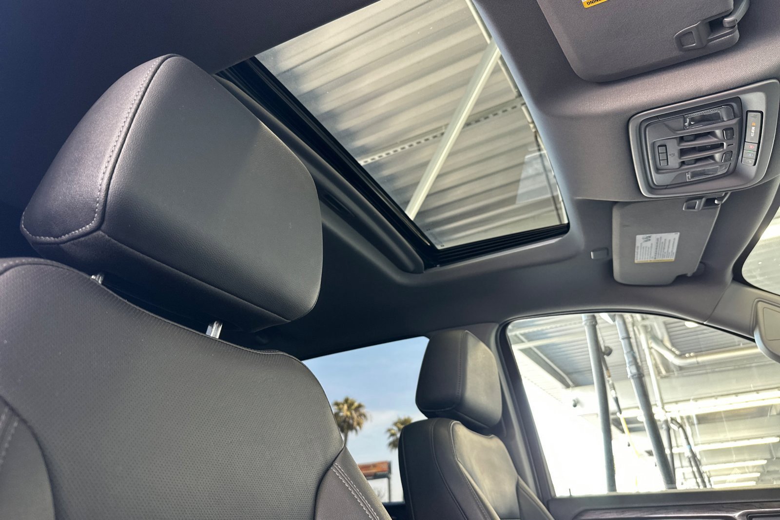 Used 2024 Chevrolet Silverado 2500 LTZ w/ LTZ Plus Package image 15