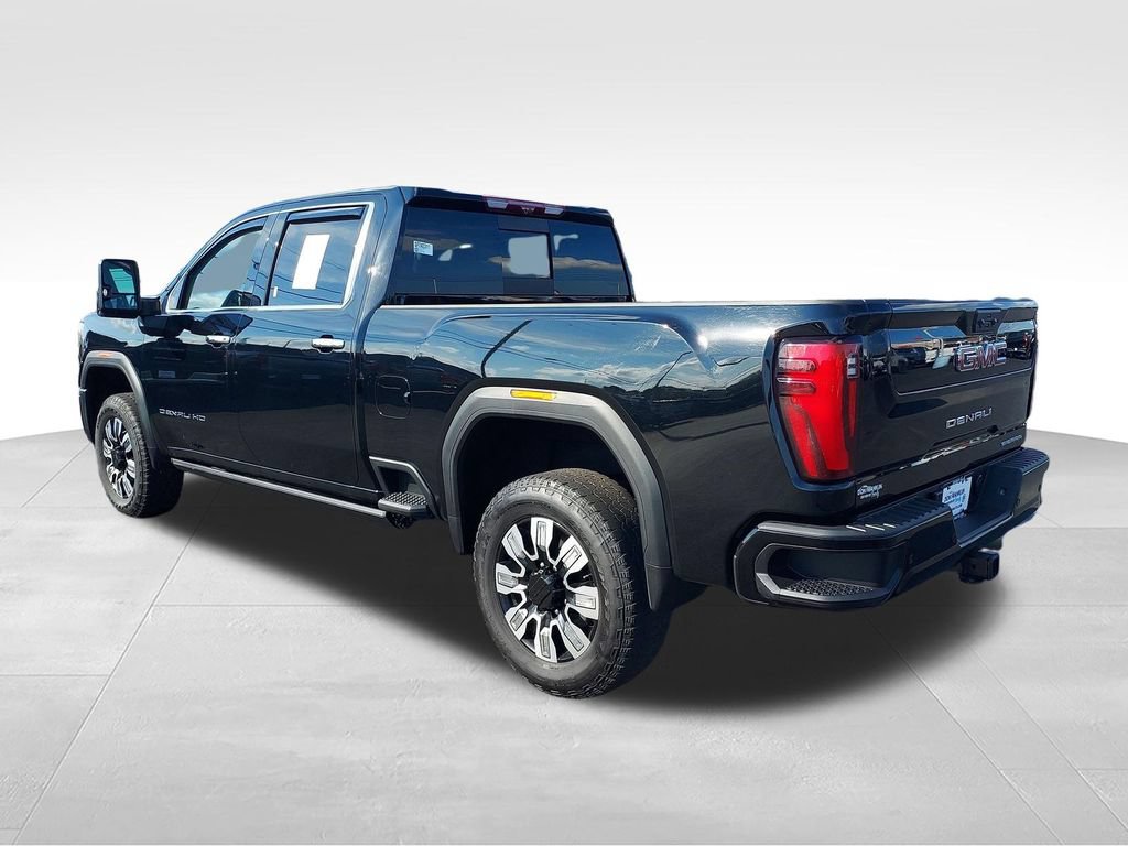 Used 2025 GMC Sierra 2500 Denali w/ Denali Reserve Package AWD/4WD image 3