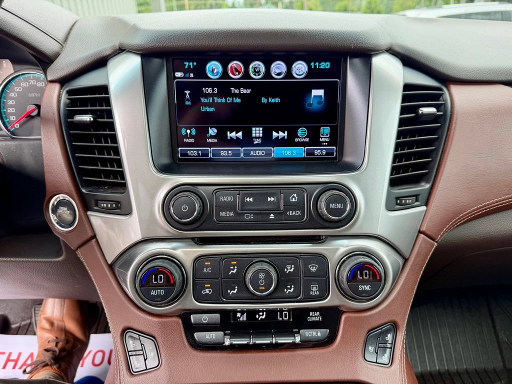 Used 2020 Chevrolet Suburban Premier AWD/4WD image 18