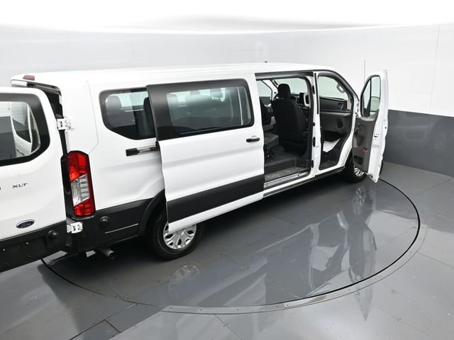 Used 2024 Ford Transit 350 XLT image 28