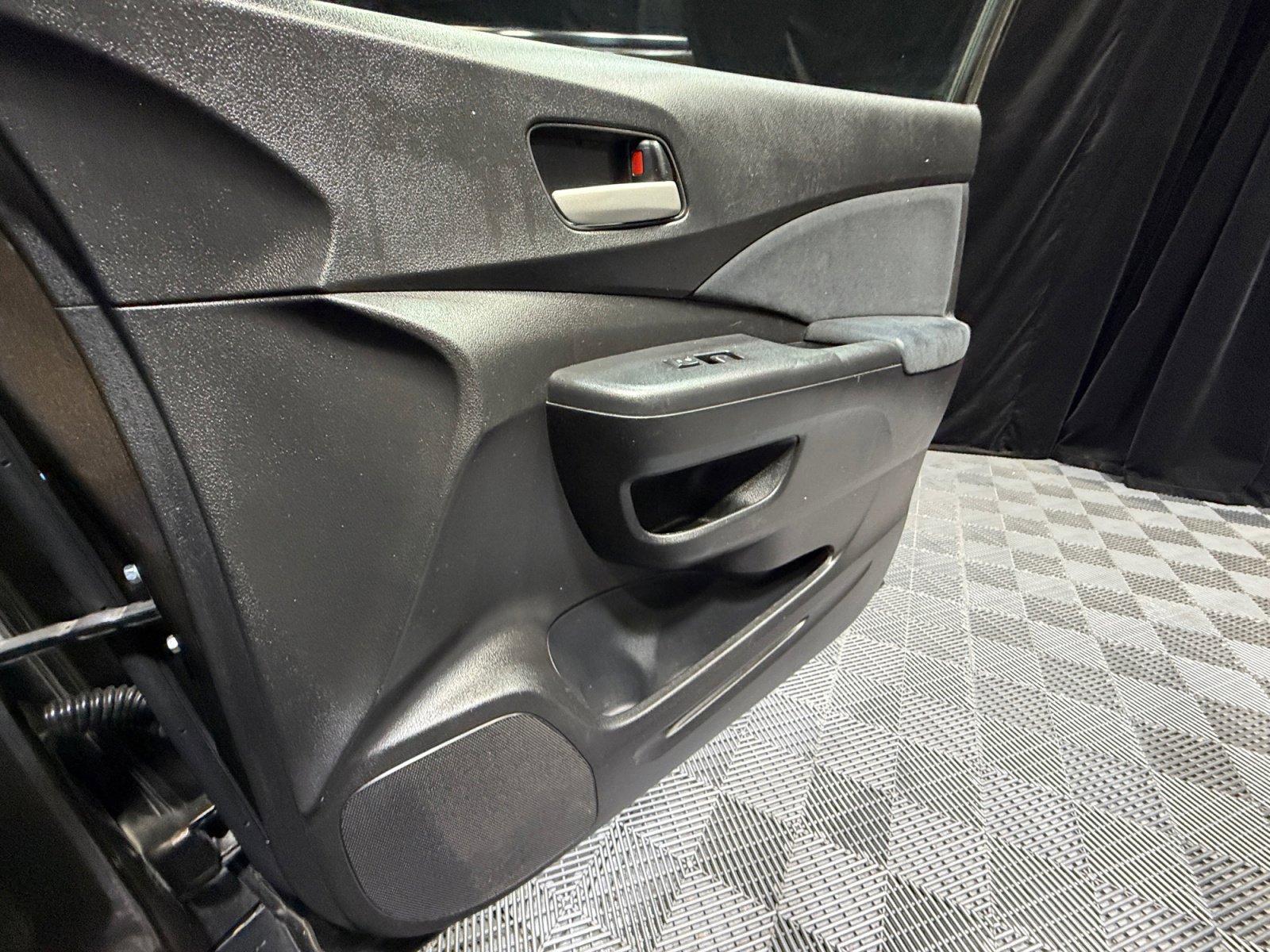 Used 2013 Honda CR-V EX image 16