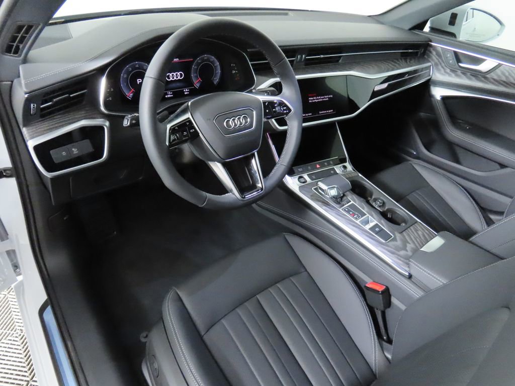 Used 2025 Audi A6 Premium Plus w/ Premium Plus Package image 9