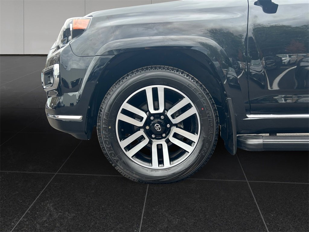 Used 2023 Toyota 4Runner Limited image 9