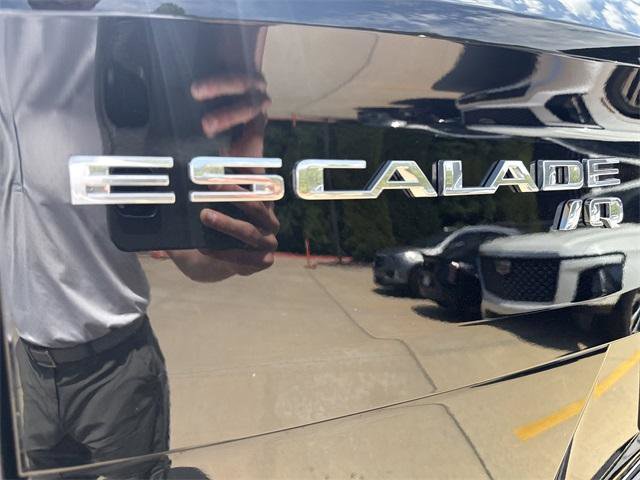 New 2026 Cadillac Escalade IQ Sport 1 w/ LPO, Floor Liner Package image 22