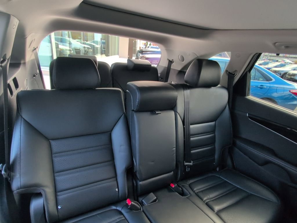 Used 2019 Kia Sorento EX w/ EX Touring Package image 24