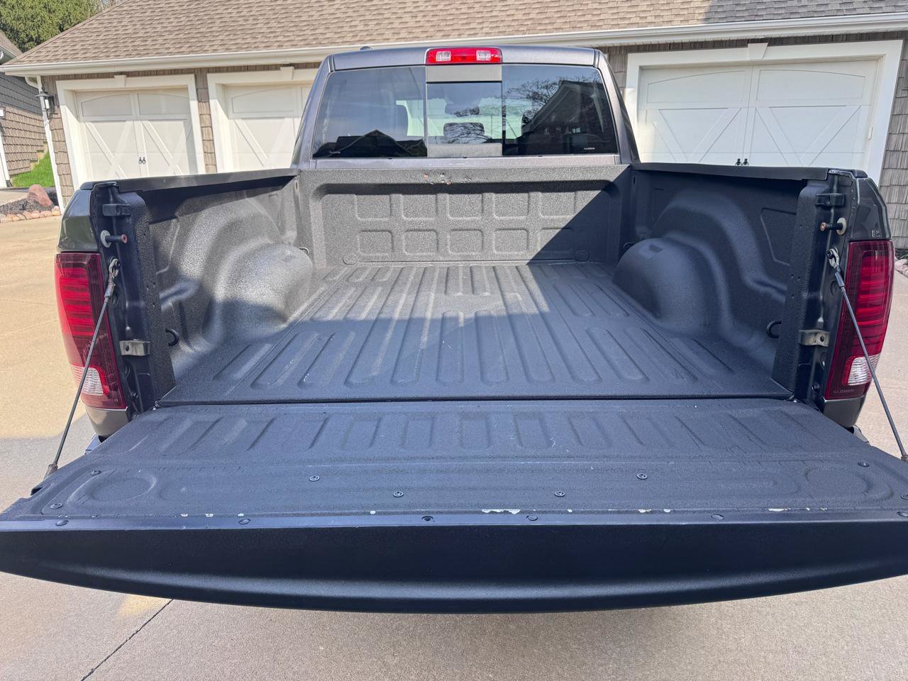 Used 2016 RAM 1500 Sport w/ Comfort Group AWD/4WD image 39