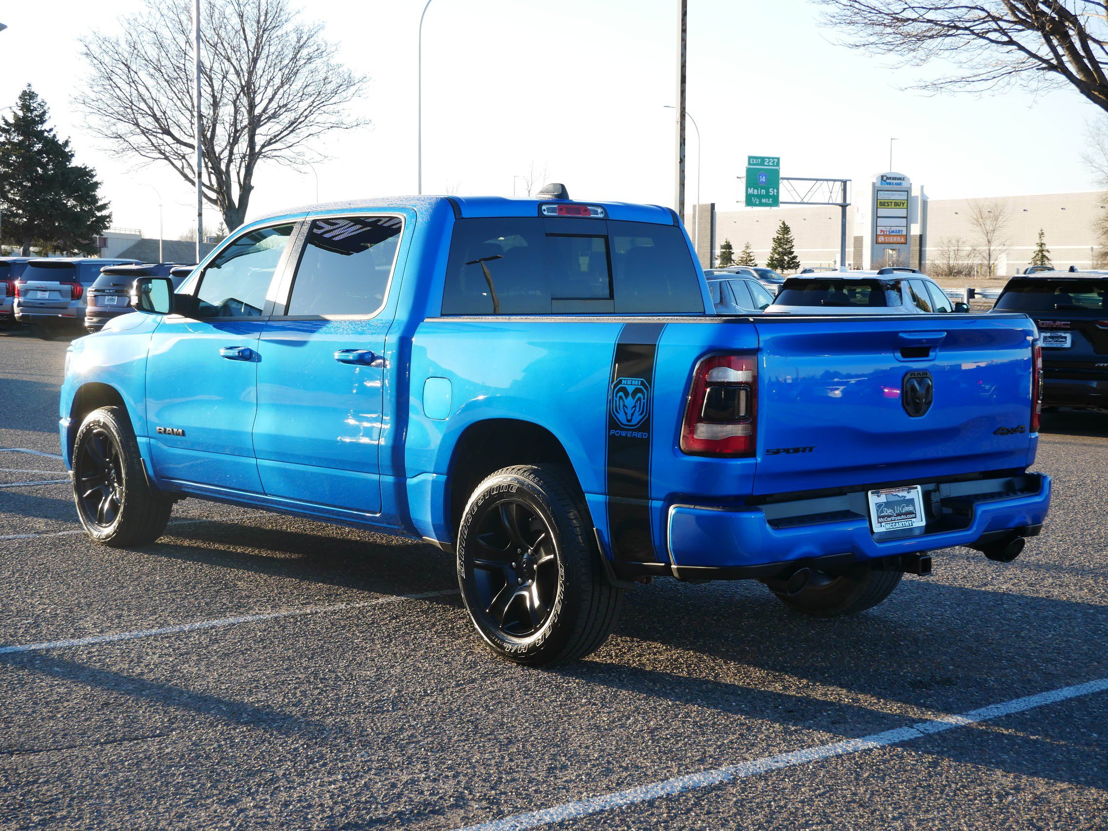 Used 2021 RAM 1500 Sport image 7