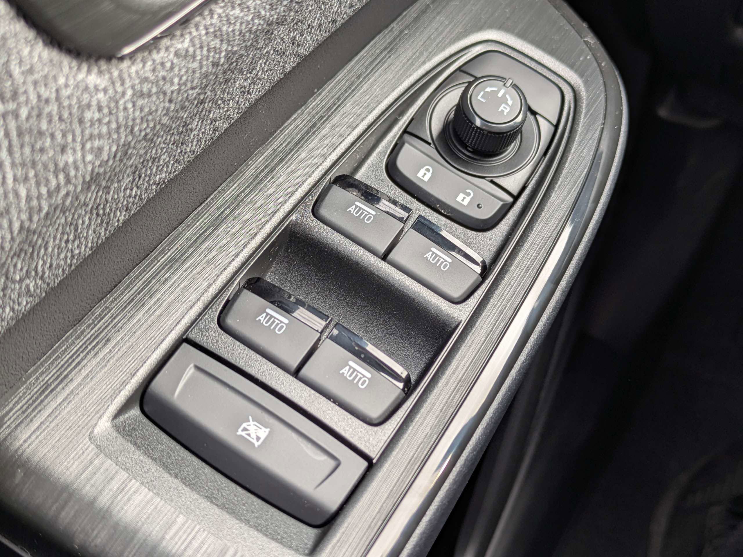 New 2026 Subaru Outback Premium image 27