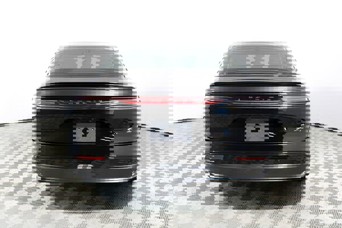 Used 2024 Lucid Air Pure image 39