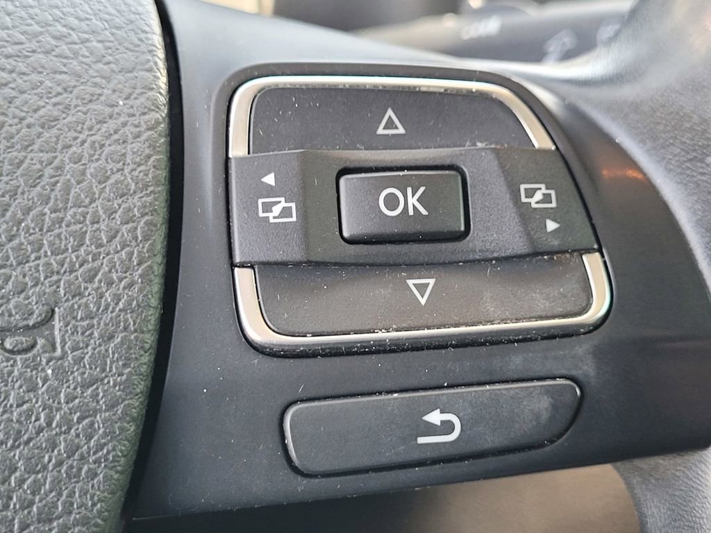 Used 2016 Volkswagen Tiguan S FWD image 23