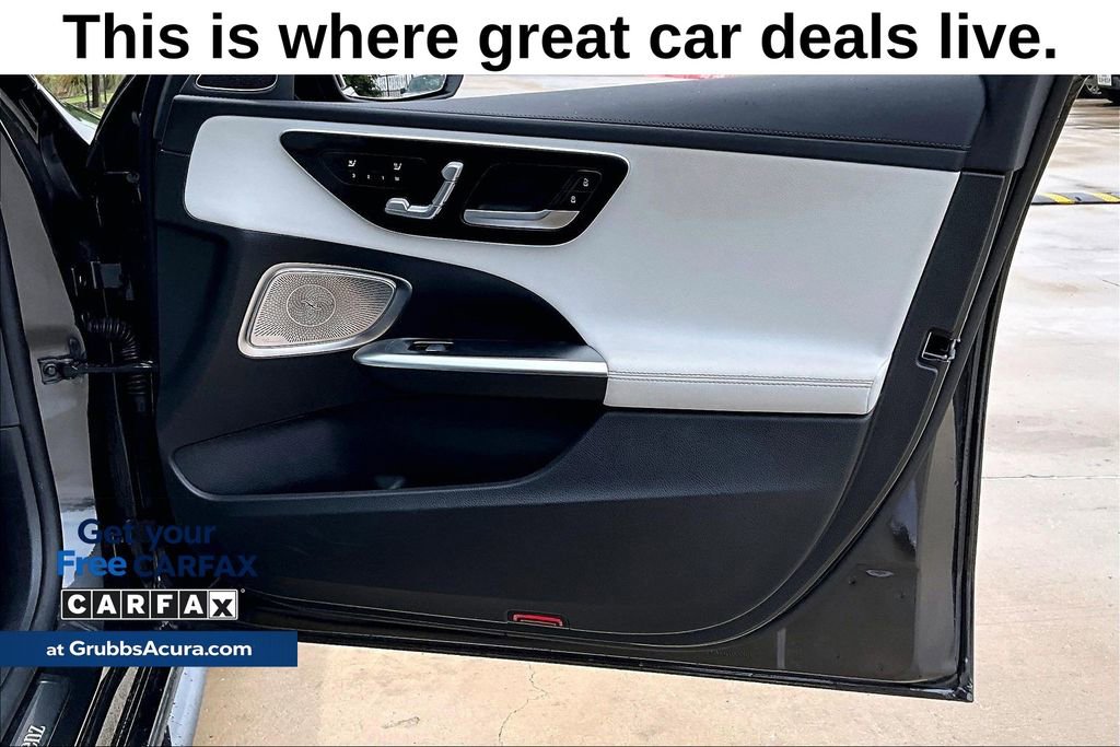 Used 2024 Mercedes-Benz C 300 Sedan image 22