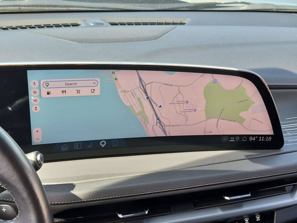 Certified 2025 Cadillac XT4 Premium Luxury FWD image 13