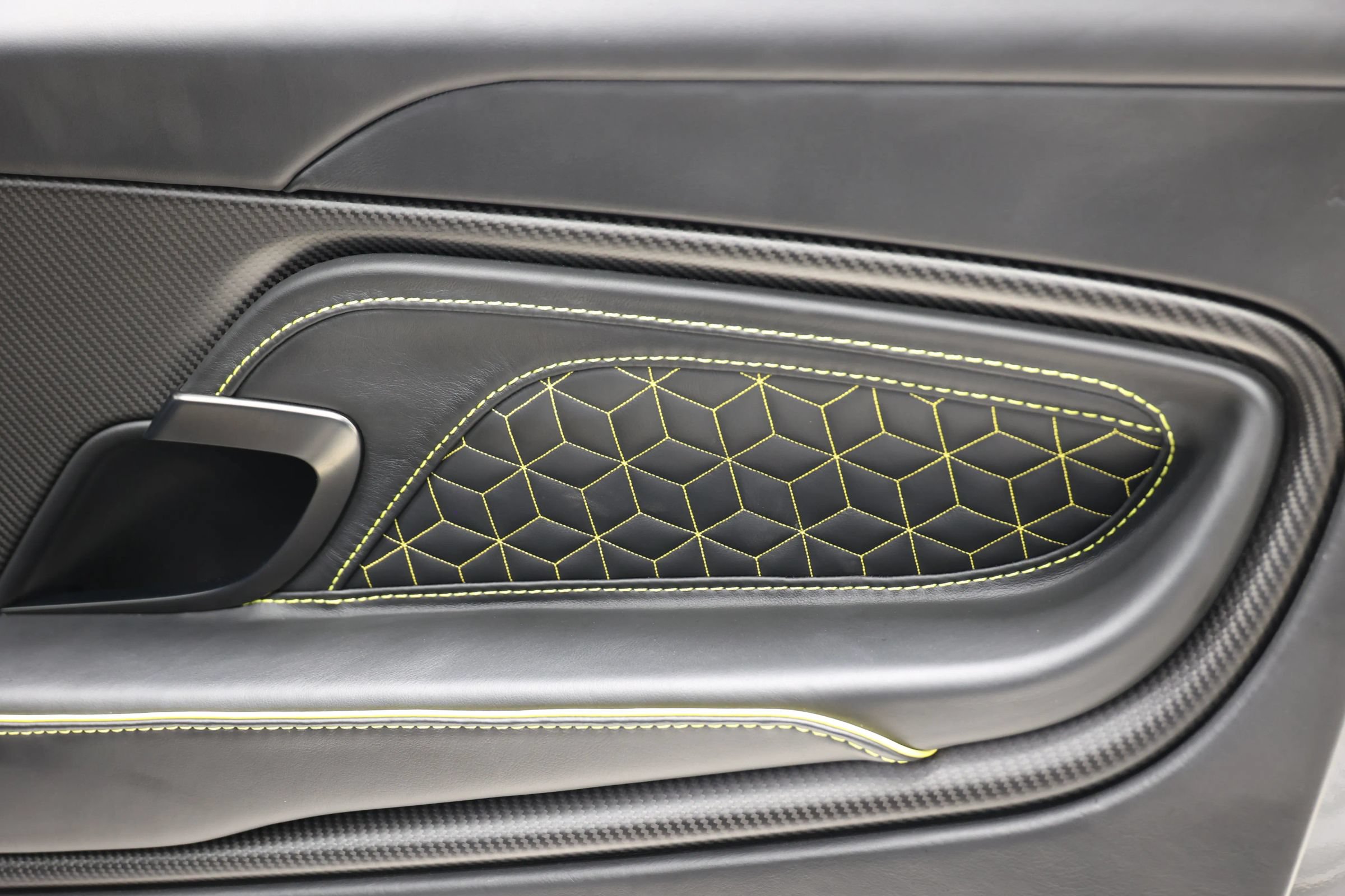 Used 2021 Aston Martin DBS Superleggera Volante RWD image 82