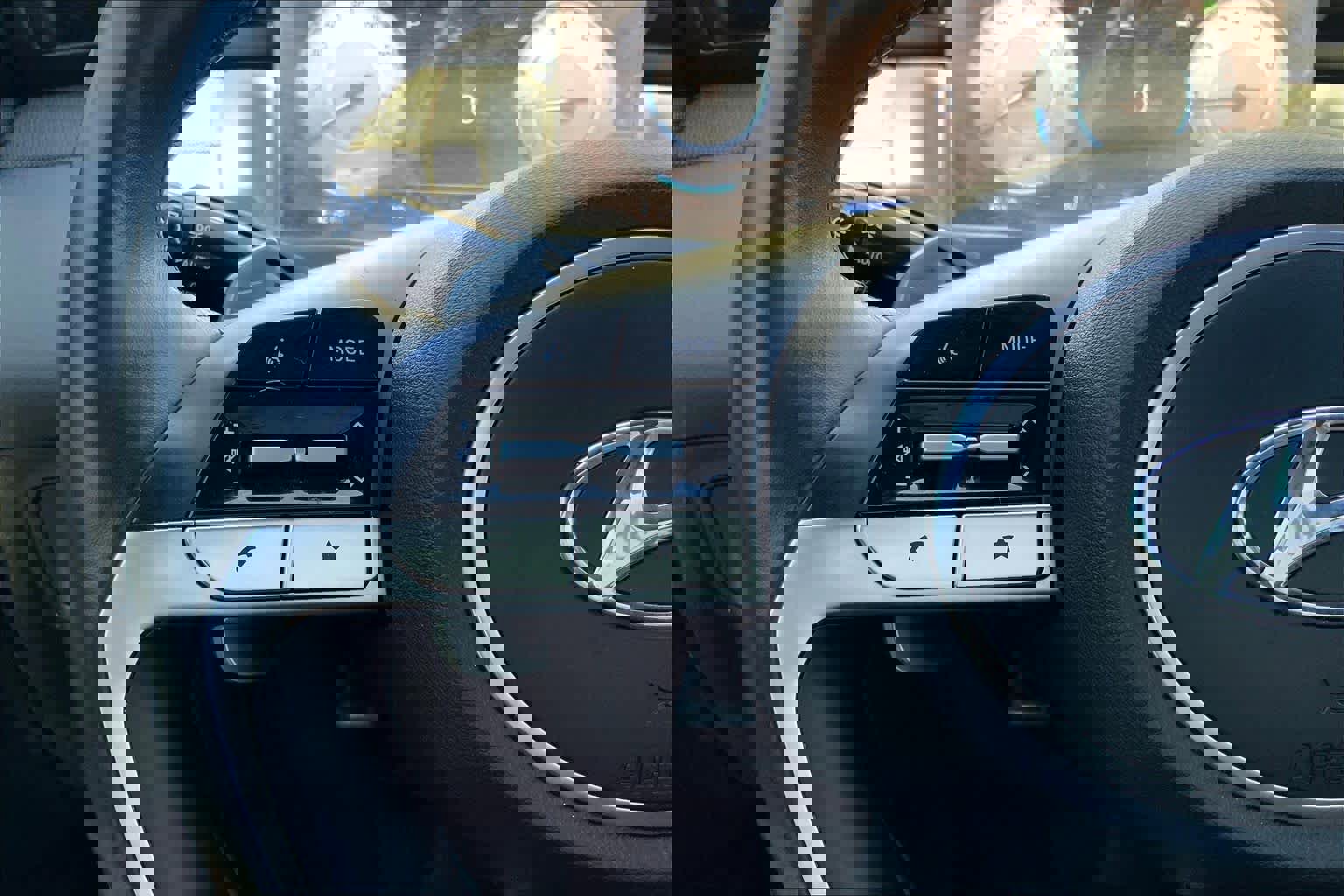 Used 2022 Hyundai Santa Cruz Limited image 24