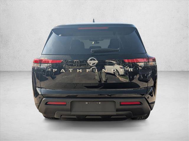 New 2025 Nissan Pathfinder S image 7