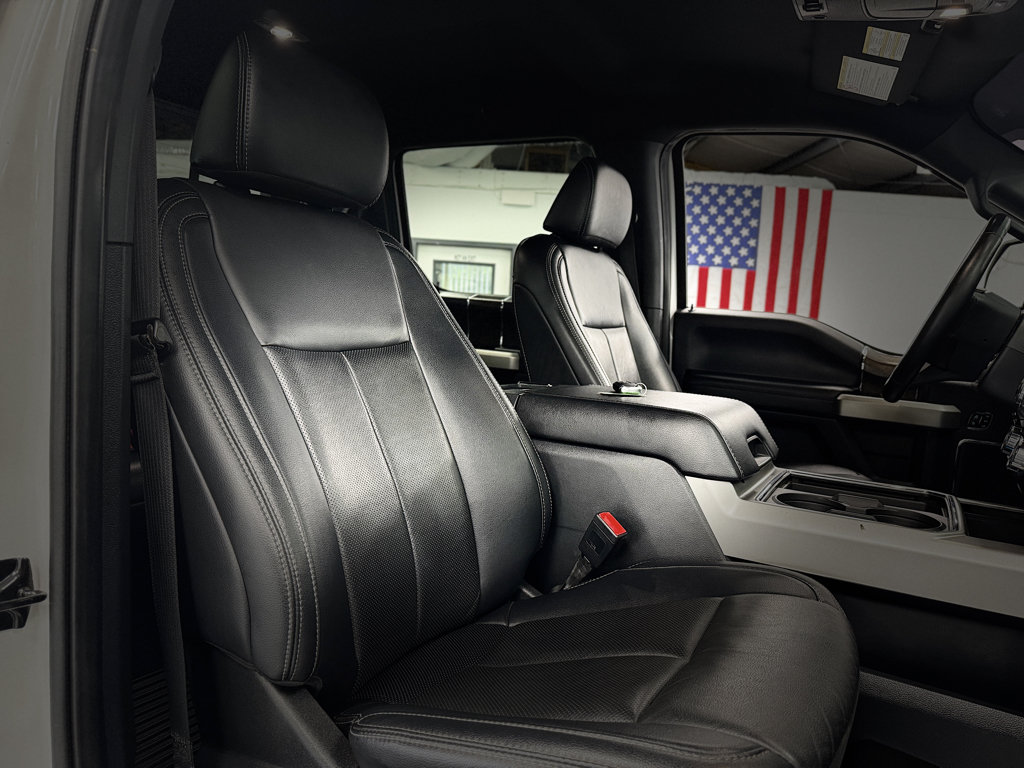 Used 2022 Ford F250 Lariat w/ Lariat Ultimate Package AWD/4WD image 27