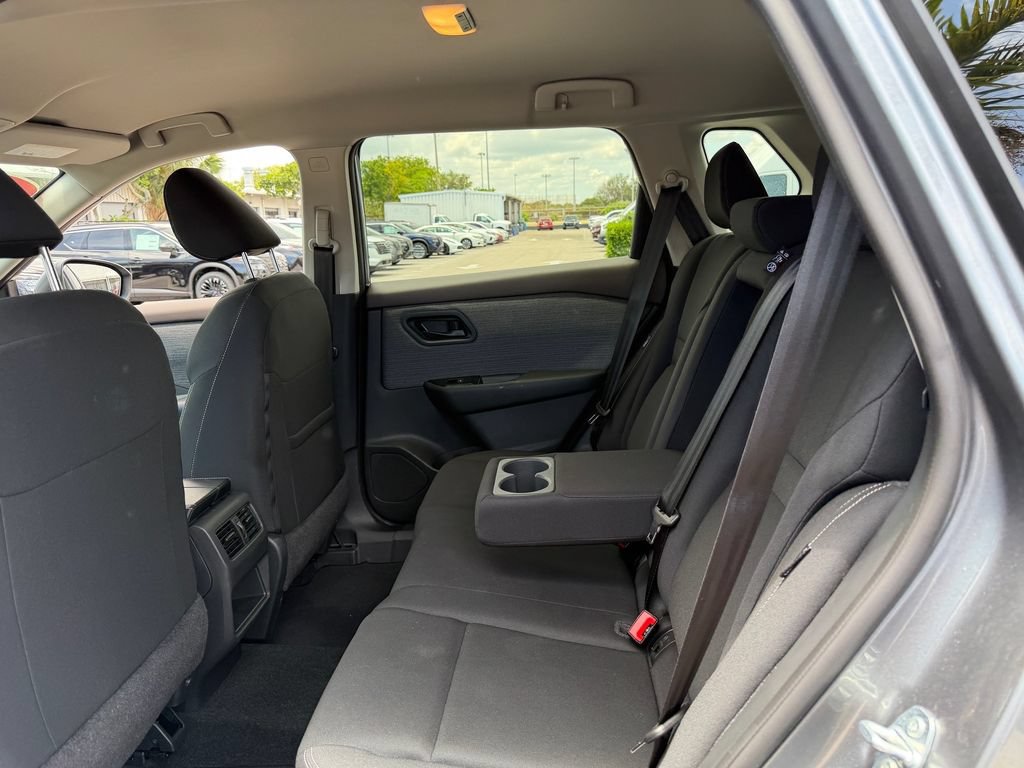 Certified 2023 Nissan Rogue S FWD image 11