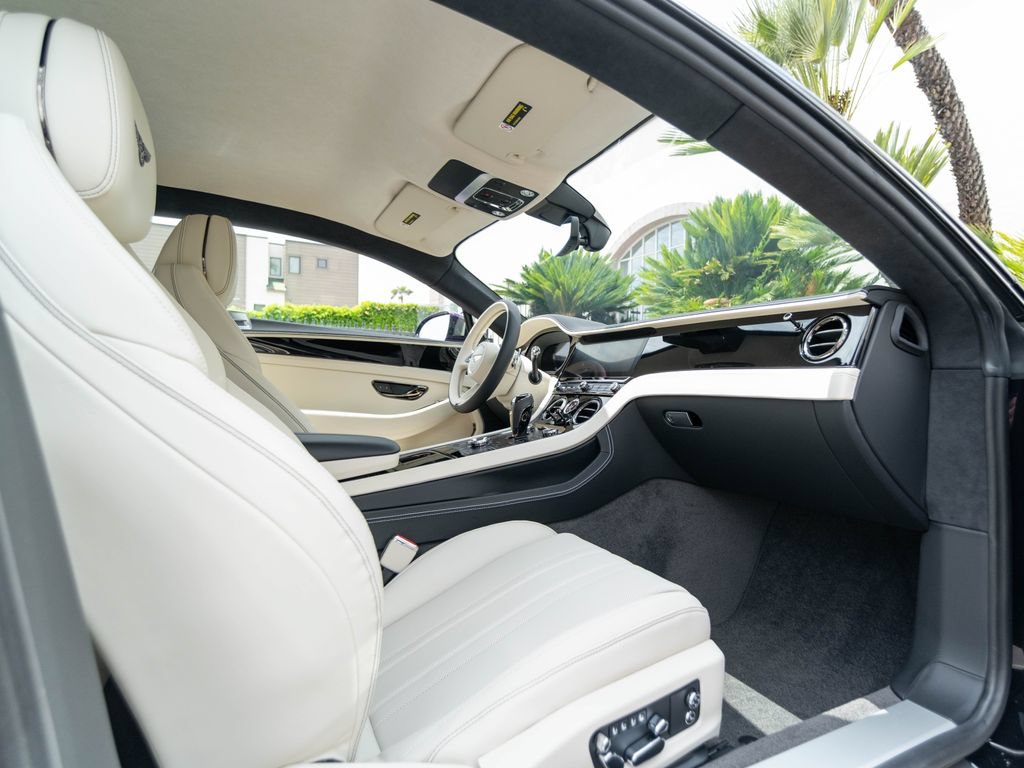 New 2026 Bentley Continental GT Mulliner AWD/4WD image 16