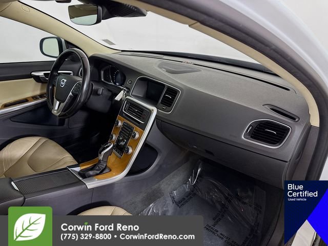 Used 2018 Volvo S60 T5 Inscription Platinum FWD image 34