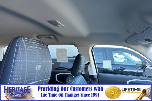 Used 2024 Ford Bronco Sport Heritage w/ Heritage Convenience Package image 17