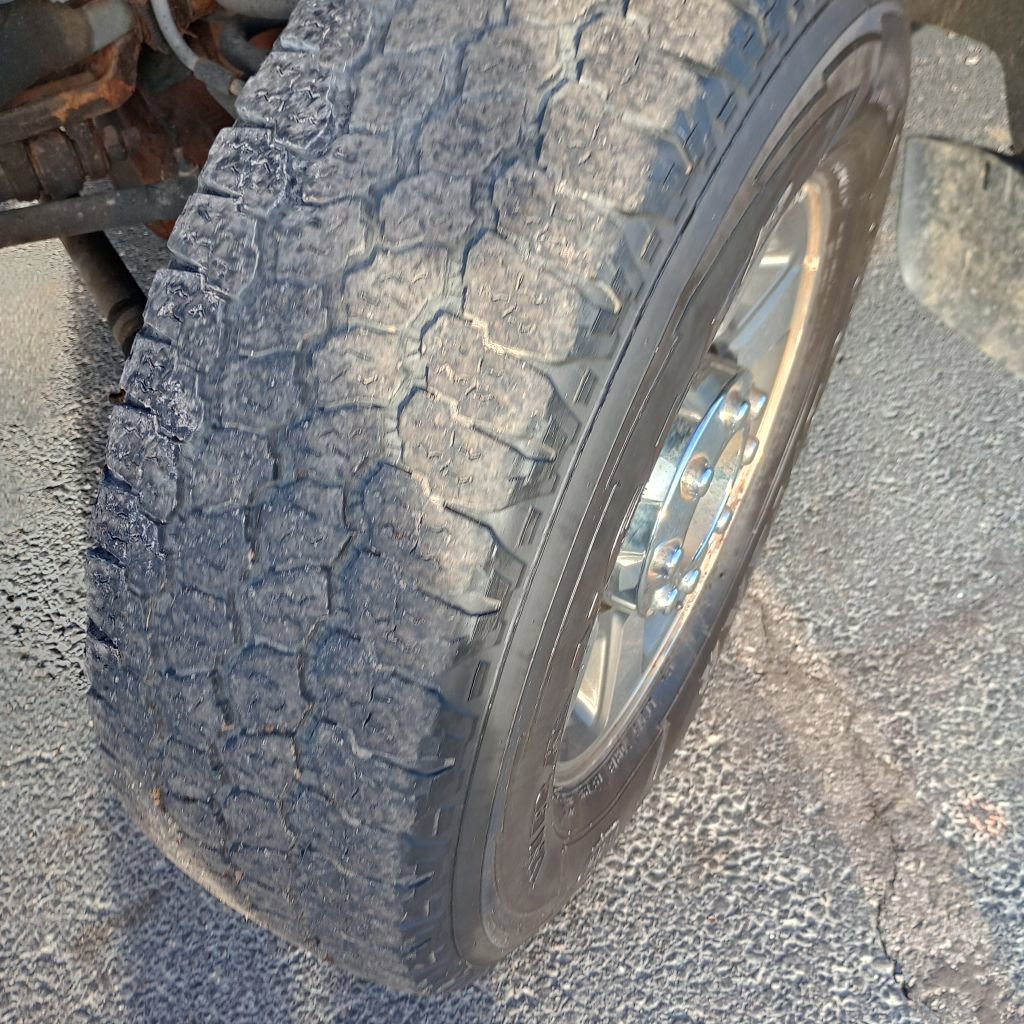 Used 2011 Ford F350 Lariat w/ Lariat Interior Pkg image 24