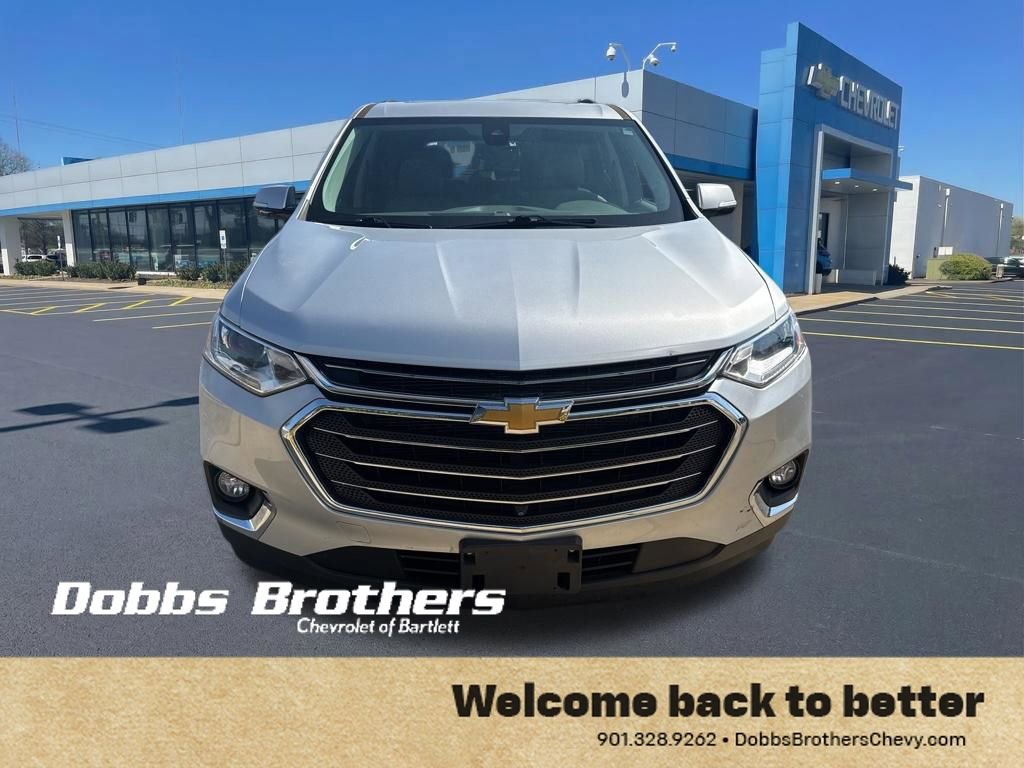 Used 2020 Chevrolet Traverse LT w/ LT Premium Package image 8