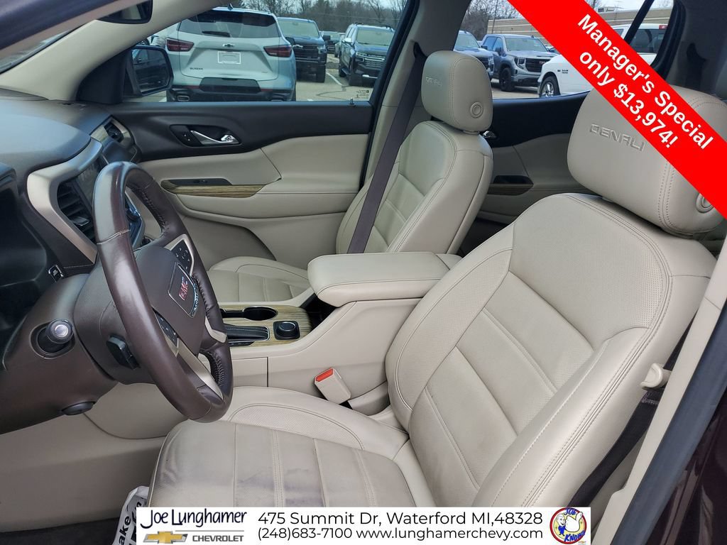 Used 2018 GMC Acadia Denali w/ Technology Package FWD image 22