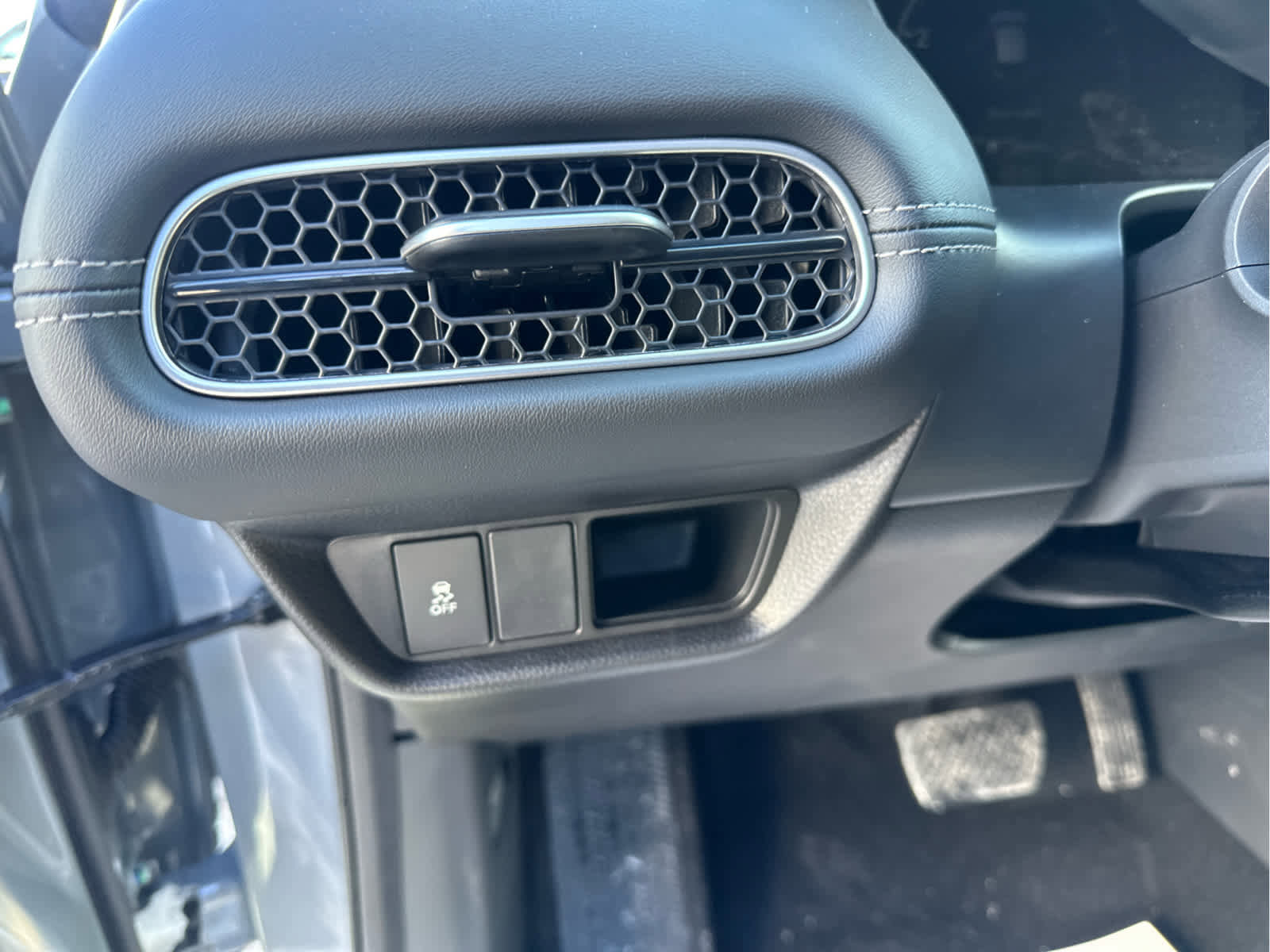 New 2026 Honda HR-V EX-L image 25