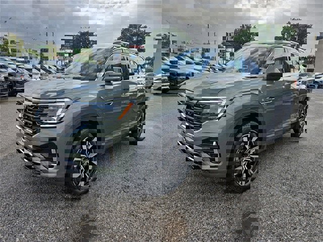 New 2026 Volkswagen Atlas SEL Premium R-Line image 10