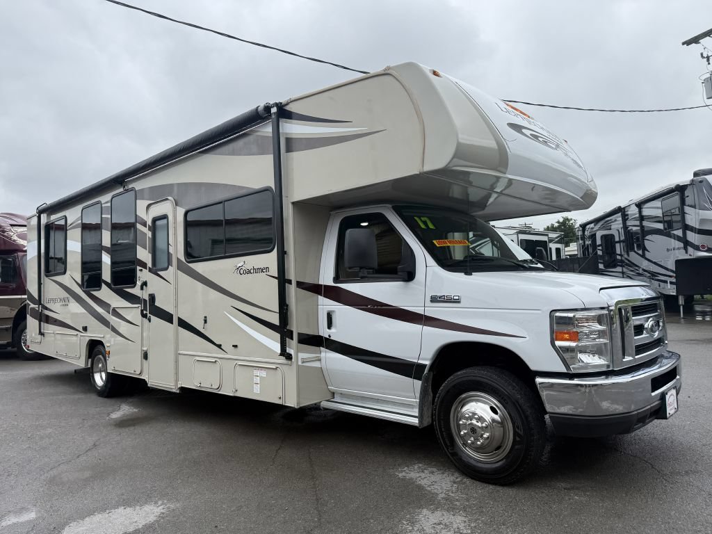 Used 2017 Ford E-450 and Econoline 450 Super Duty w/ Motorhome Prep Package