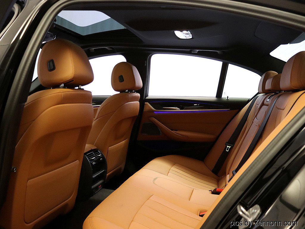 Certified 2023 BMW 530i xDrive w/ Premium Package image 13