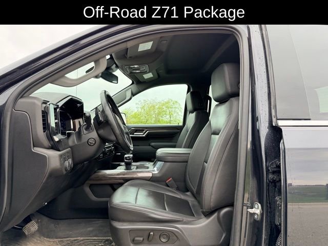 Used 2019 Chevrolet Silverado 2500 LT w/ LT Convenience Package AWD/4WD image 8