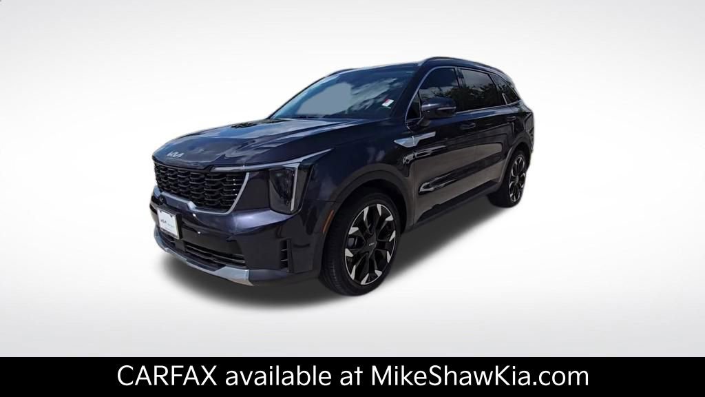 Certified 2025 Kia Sorento EX w/ Panoramic Sunroof Package