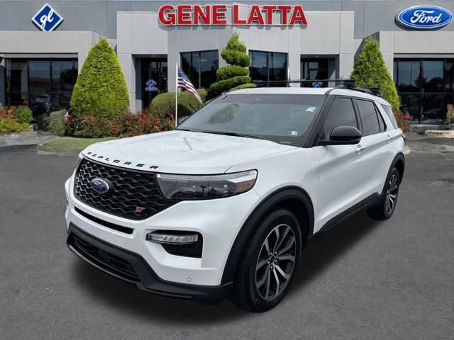 Certified 2020 Ford Explorer ST w/ Premium Technology Package image 5