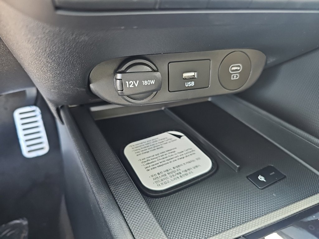 New 2026 Hyundai Elantra SEL Sport FWD image 20