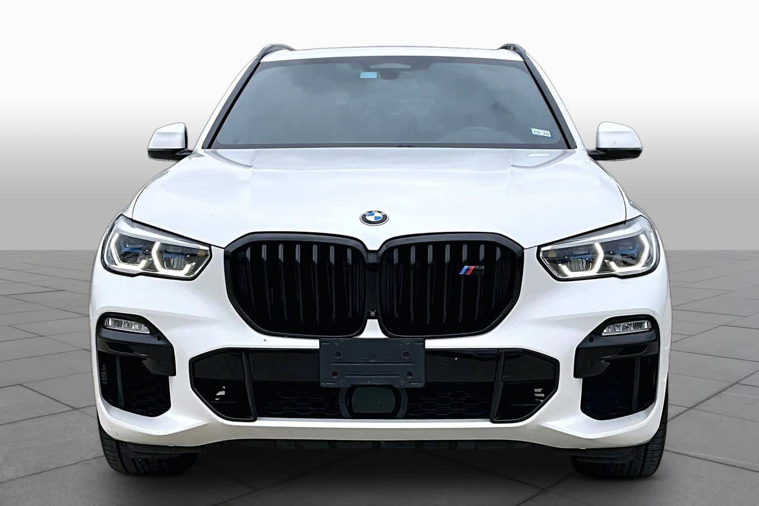 Used 2020 BMW X5 M50i AWD/4WD image 4