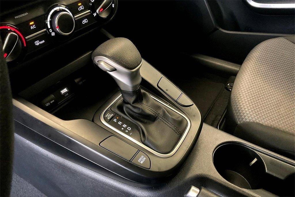 Used 2024 Kia Soul LX w/ Option Group 015 image 24