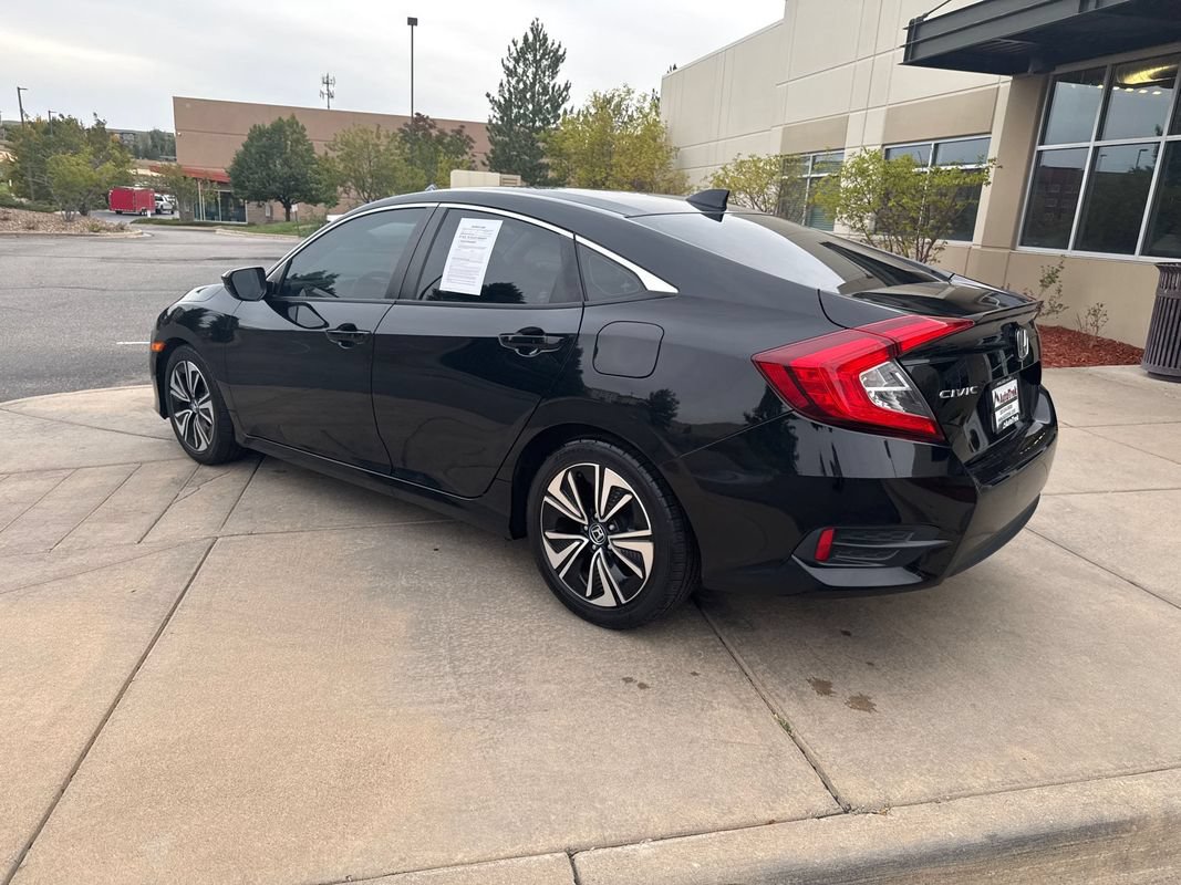 Used 2016 Honda Civic EX-T image 9