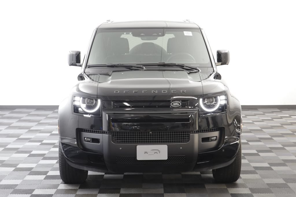 Certified 2026 Land Rover Defender 110 X-Dynamic SE AWD/4WD image 23