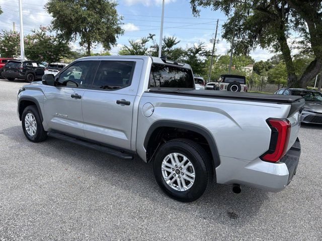 Used 2022 Toyota Tundra SR5 w/ Convenience Package RWD image 4